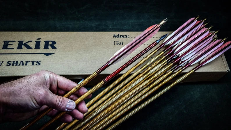 Holzpfeile nach historisch osmanischer Bauart - Rot - Asianbows